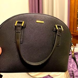 Black, satchel purse used twice